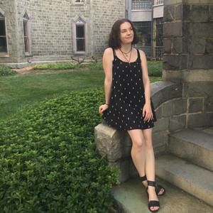 Meet your Posher, Madelyn